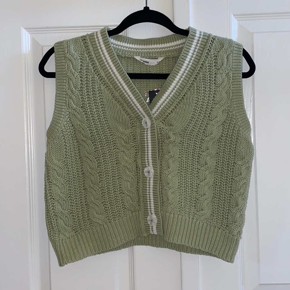 BNWT Light Green Button Sweater Vest